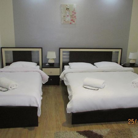 Hotel Monaco Tbilisi Bagian luar foto
