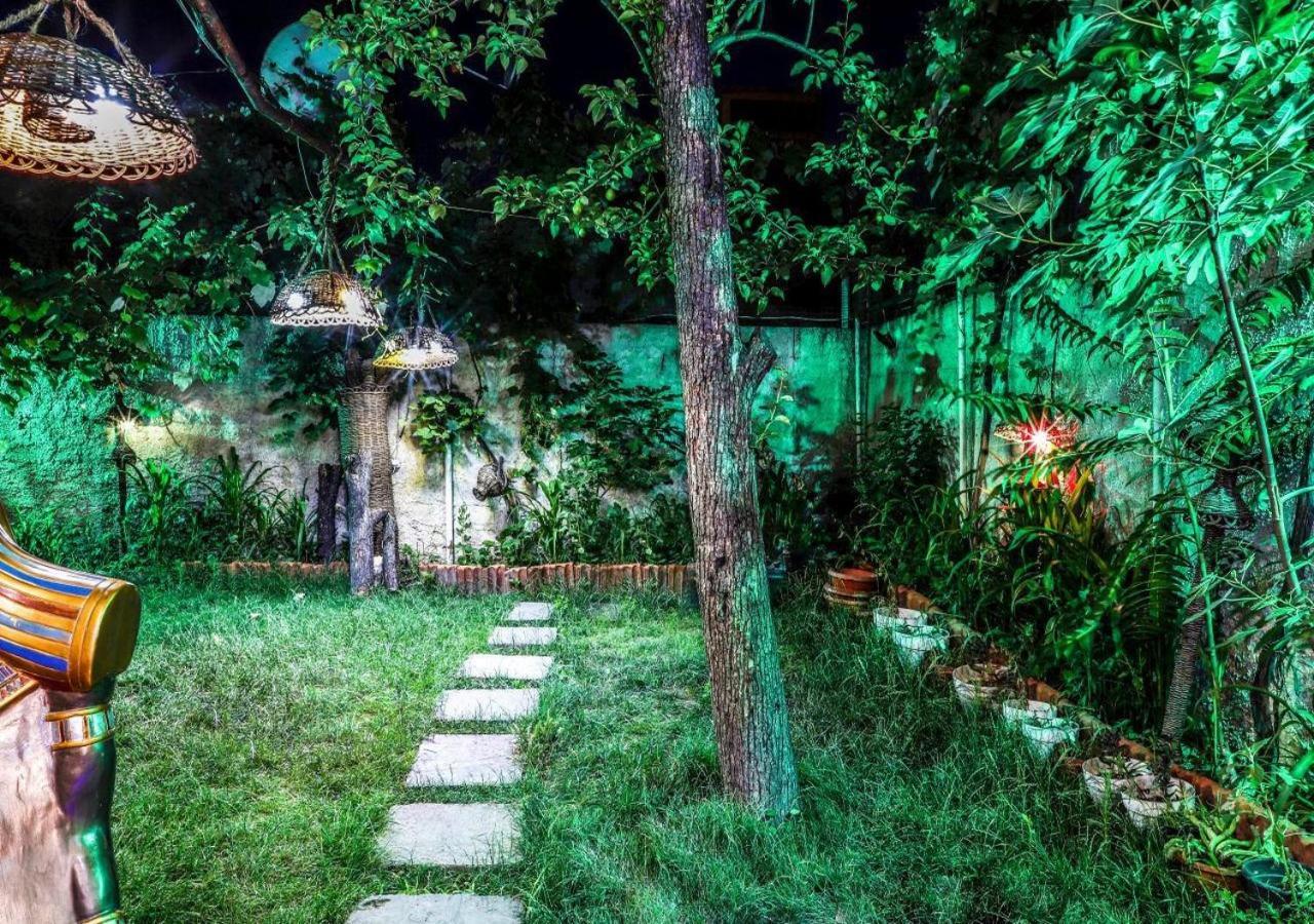 Hotel Monaco Tbilisi Bagian luar foto