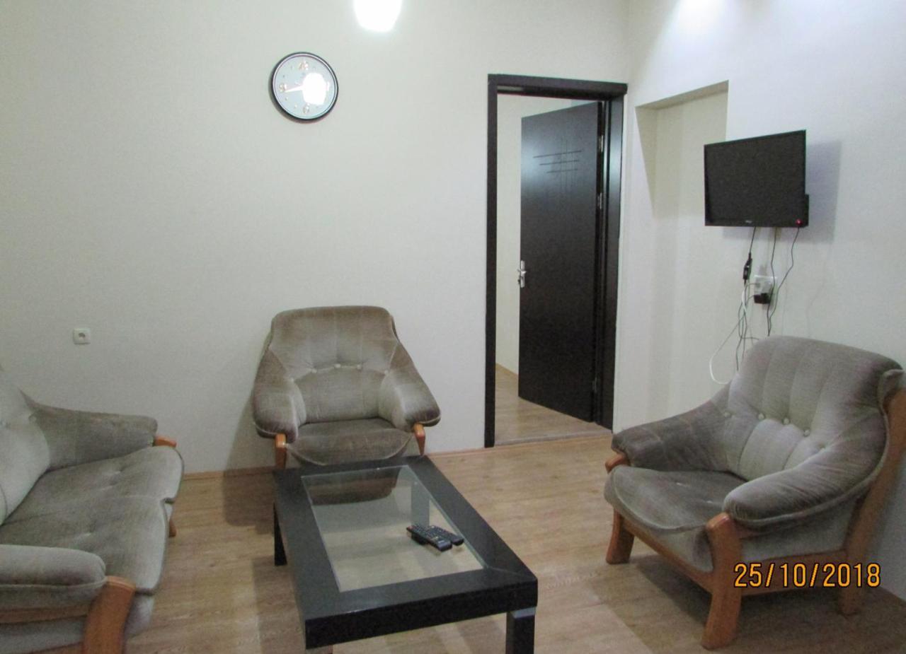Hotel Monaco Tbilisi Bagian luar foto