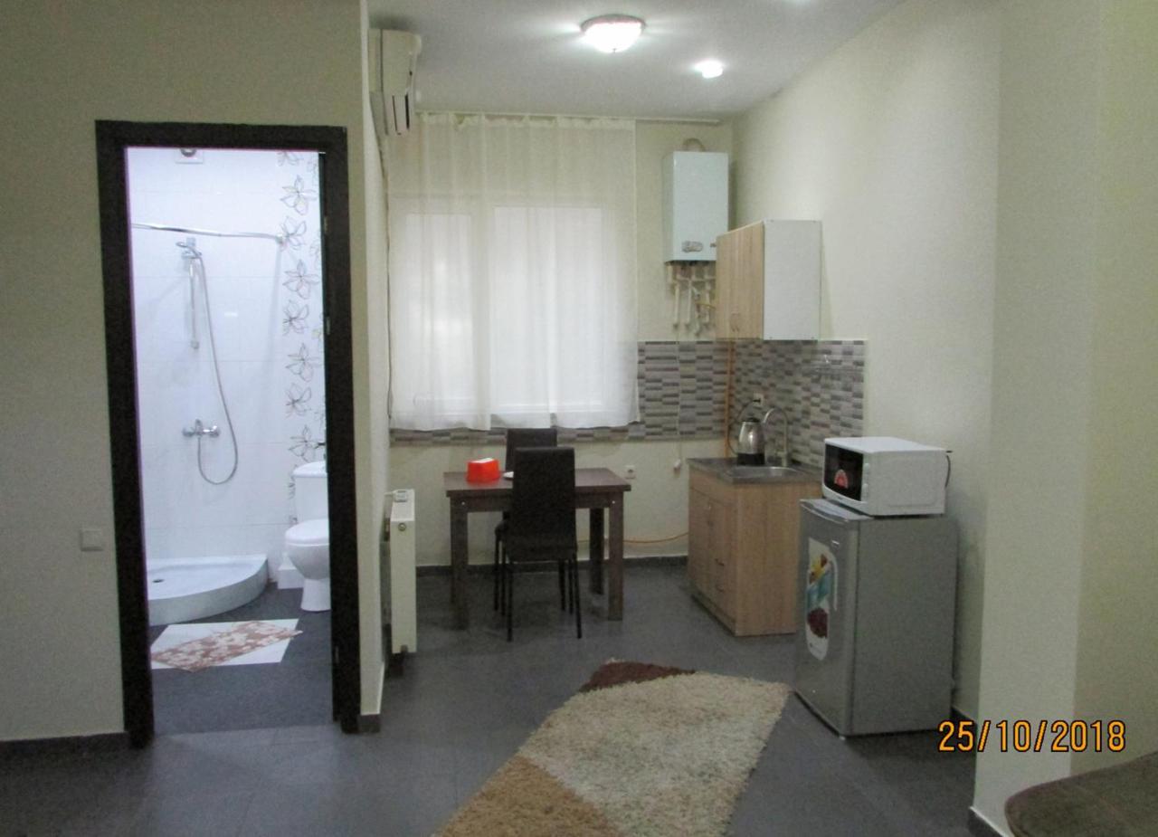 Hotel Monaco Tbilisi Bagian luar foto