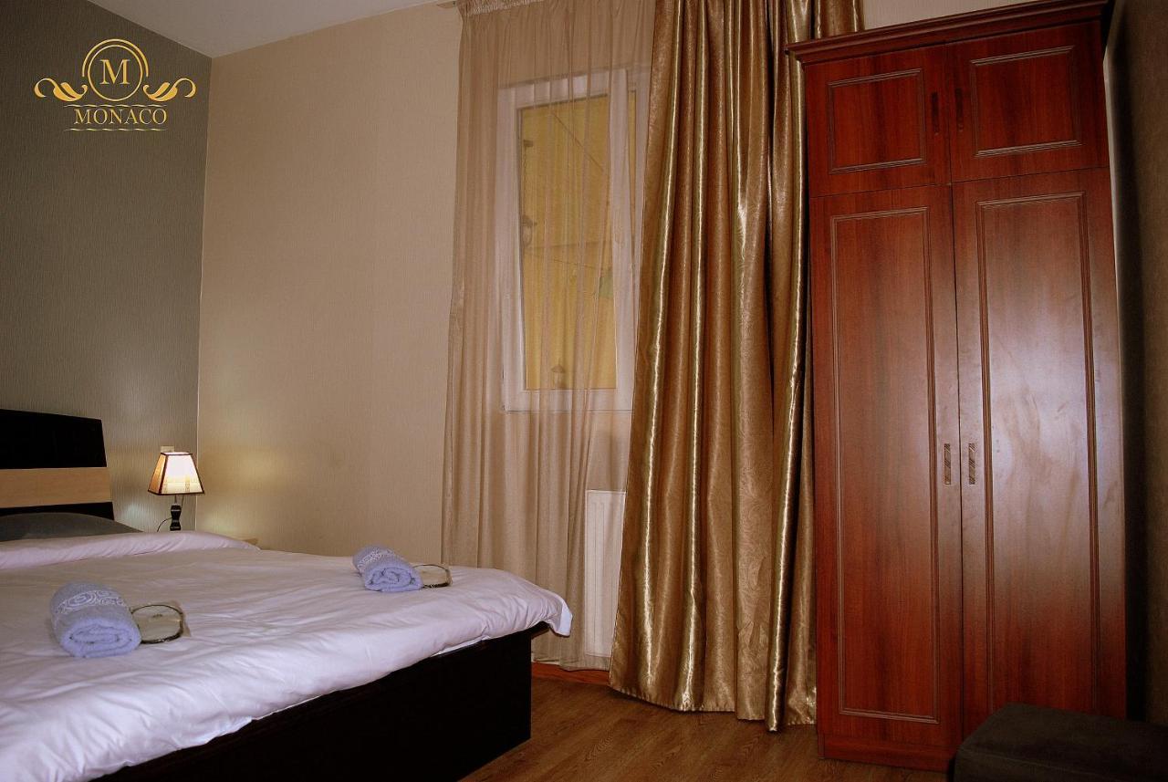 Hotel Monaco Tbilisi Bagian luar foto