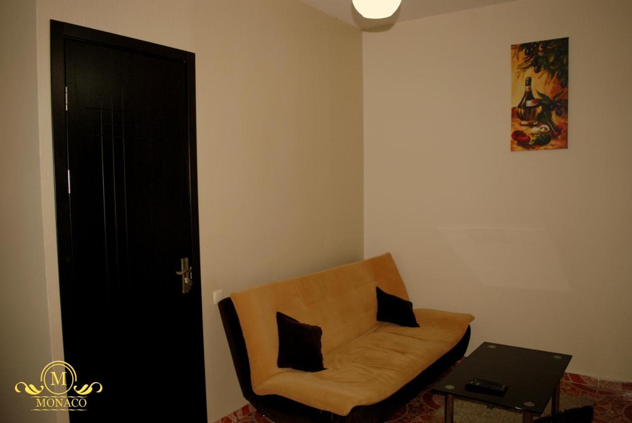 Hotel Monaco Tbilisi Bagian luar foto