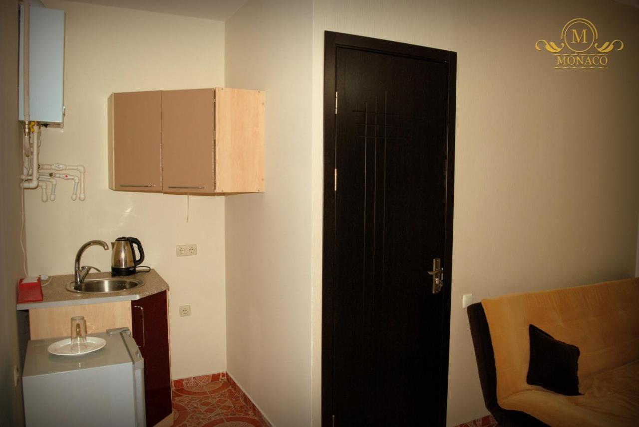 Hotel Monaco Tbilisi Bagian luar foto