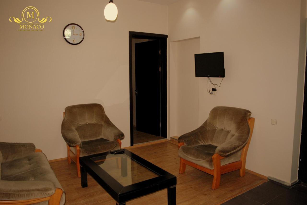 Hotel Monaco Tbilisi Bagian luar foto