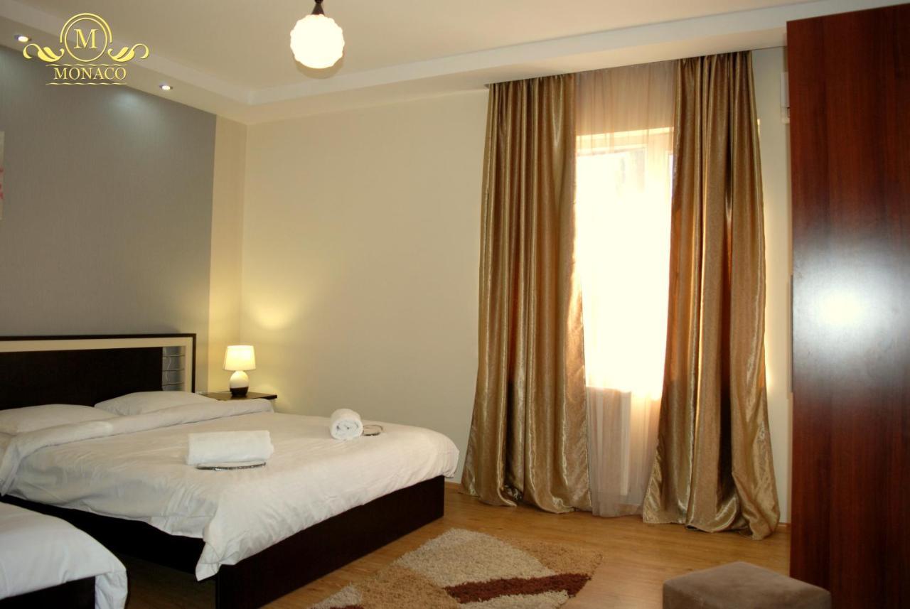 Hotel Monaco Tbilisi Bagian luar foto